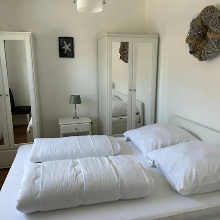 Kleine Hafenperle Apartman *